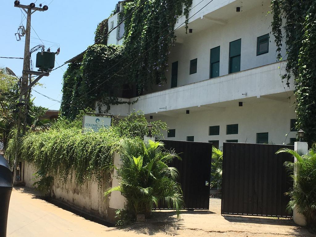 Colombo Beach Hostel Dehiwala-Mount Lavinia Eksteriør billede